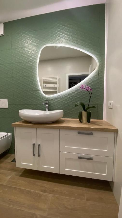 Apartma Nomad Ново-Место Экстерьер фото